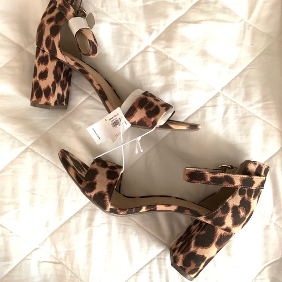 old navy leopard heels